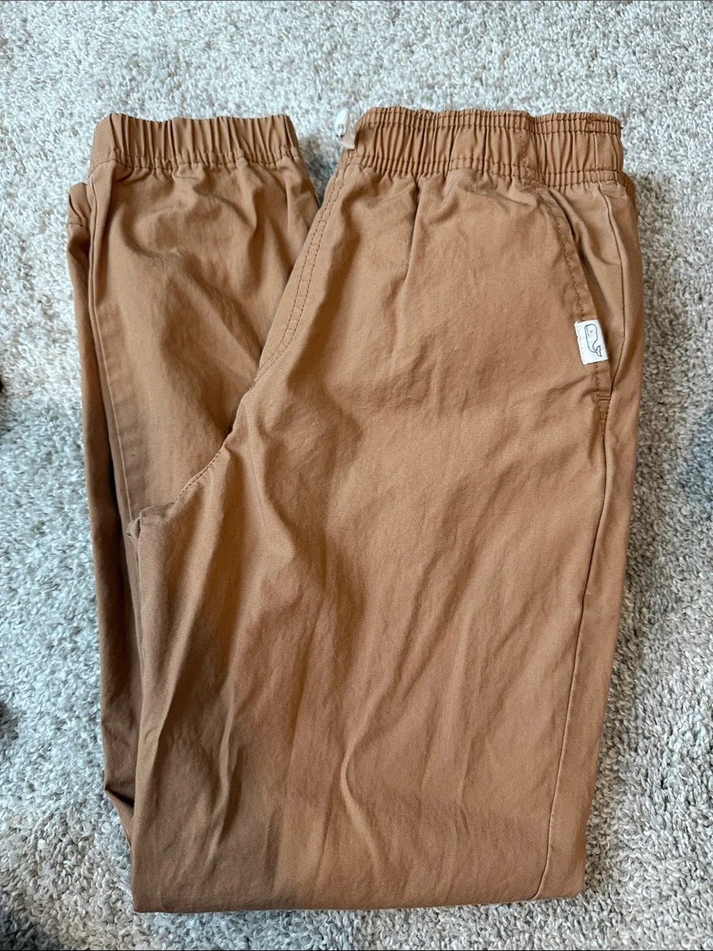Vineyard Vines Kids Khaki Elastic-Waist Joggers - Picture 1 of 3